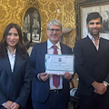 Cava de' Tirreni: Sindaco Servalli incontra i giovani imprenditori della TREMIL, premiata agli ASI Salerno Awards 2025
