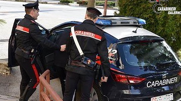 Montecorvino Pugliano, estorsione e maltrattamenti alla madre: 25enne finisce carcere 
