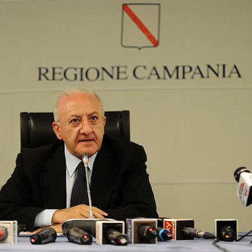 «4 maggio nessun esodo incontrollato in Campania»: De Luca incontra Ministro Interno