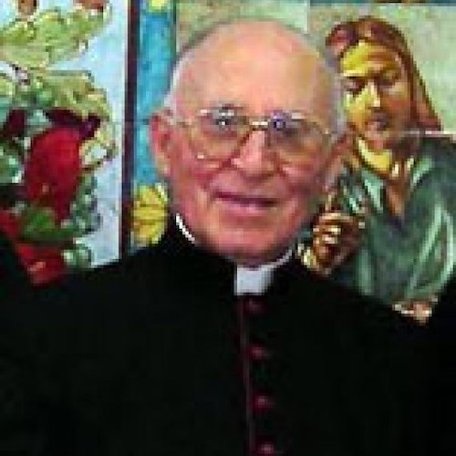 Mons. Carlo Papa