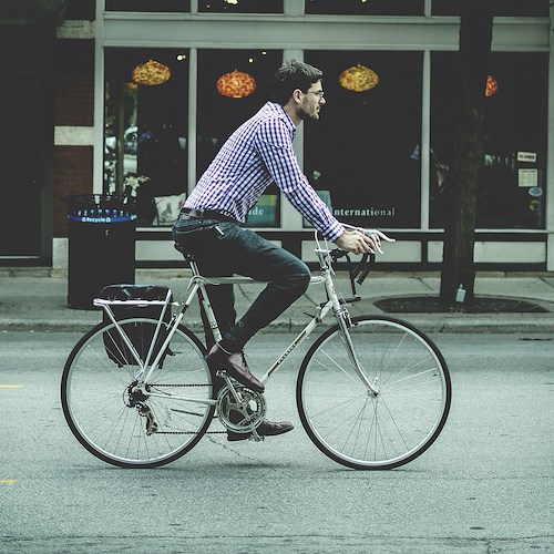 A Cava de' Tirreni il progetto "Bike to Work": incentivi a chi va al lavoro in bici