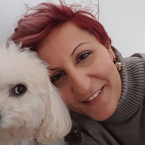 A Vietri sul Mare una vita spezzata troppo presto: incredulità e dolore per la morte di Francesca Senatore 