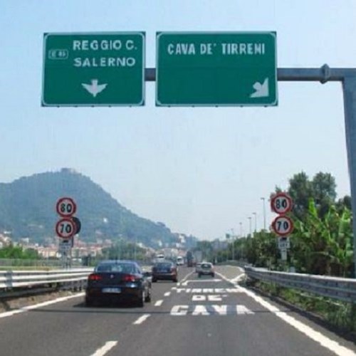 A3, riduzione di carreggiata tra Cava e Salerno