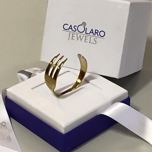 Adriano Casolaro consegna il prestigioso Casolaro Jewels a Carlo Cracco