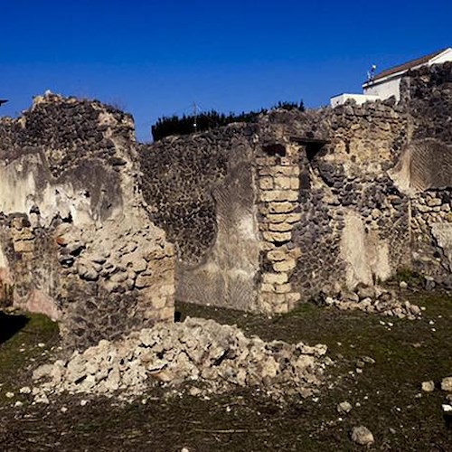 Agli scavi di Pompei crolla un muro nei pressi della Casa del Citarista