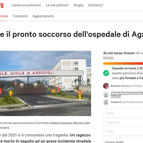 Agropoli, foto provocatoria e petizione per riaprire l'Ospedale. Comitati di Cava de' Tirreni: «Uniamo le forze»