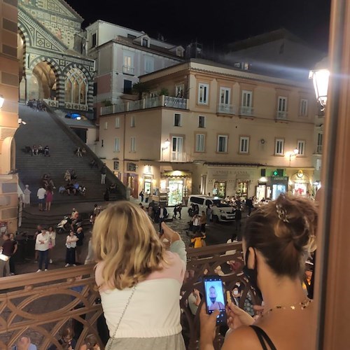 Ai piedi del Duomo di Amalfi Pansa inaugura una nuova boutique dedicata al gelato e al cioccolato 
