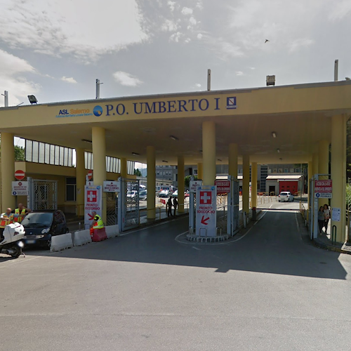 All'Ospedale di Nocera Inferiore stop ricoveri in ortopedia, Fratelli d'Italia: «Sindaci e De Luca stanno in silenzio» 