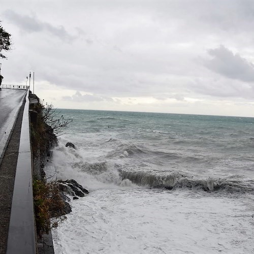 Allerta meteo gialla in Campania: dalla mezzanotte temporali associati a raffiche di vento e possibili grandinate 