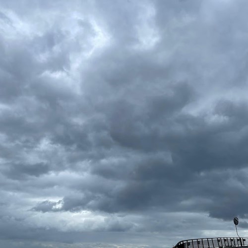 Ancora maltempo in Campania, nuova allerta meteo Gialla per piogge e temporali 
