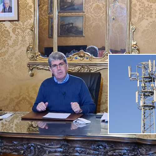 Antenne di telefonia a Cava de' Tirreni, Sindaco smentisce installazione e replica alle opposizioni: «False e diffamatorie»