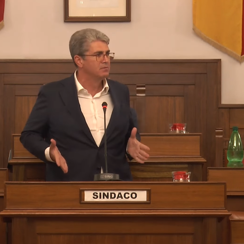 Bilancio a Cava, Sindaco si sfoga: «Costretto a querelare tante persone. Vergognose le critiche all'assessore Garofalo» 