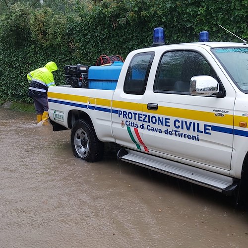 Bomba d'acqua a Cava de' Tirreni, disagi alle frazioni: interviene la Protezione Civile
