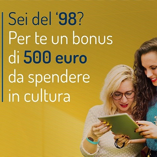 Bonus cultura 18enni, ragazzi rivendono online a metà prezzo i buoni da 500 euro 