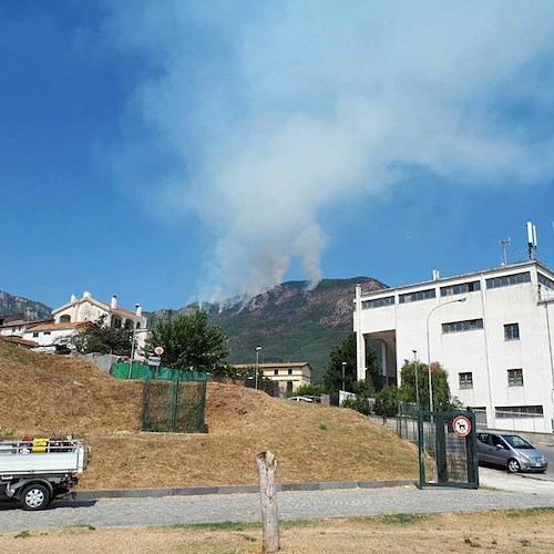 Brucia ancora Monte Sant' Angelo, da Sindaco Servalli denuncia contro ignoti