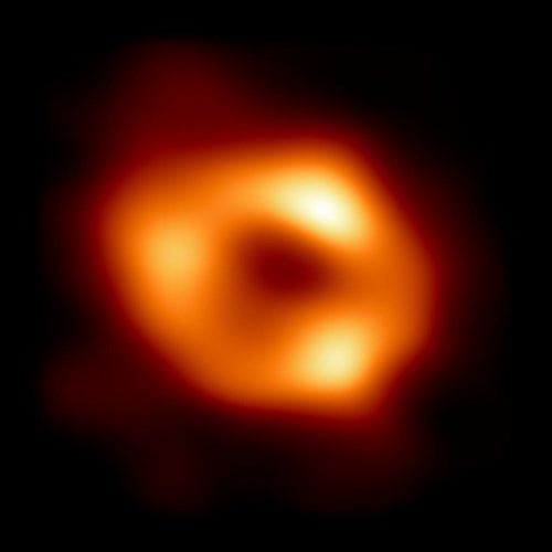 Buco nero nella via Lattea, ecco la storica foto realizzata anche da scienziati italiani 