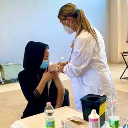 Campania, al via le vaccinazioni per i profughi afghani all'Ospedale del Mare