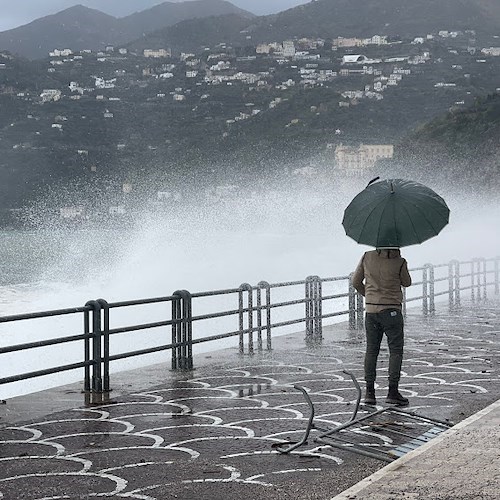 Campania, il maltempo non dà tregua: prorogata l'allerta meteo Arancione 