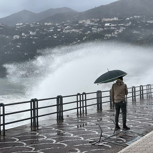 Campania, in arrivo allerta meteo Gialla: previsti temporali intensi e repentini 