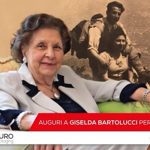 Cava de' Tirreni, Giselda Bartolucci Di Mauro compie 100 anni: gli auguri del Sindaco Servalli