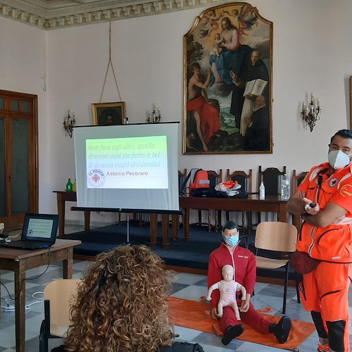 Cava de' Tirreni: grande partecipazione al Corso di disostruzione pediatrica a cura Centro per la Famiglia