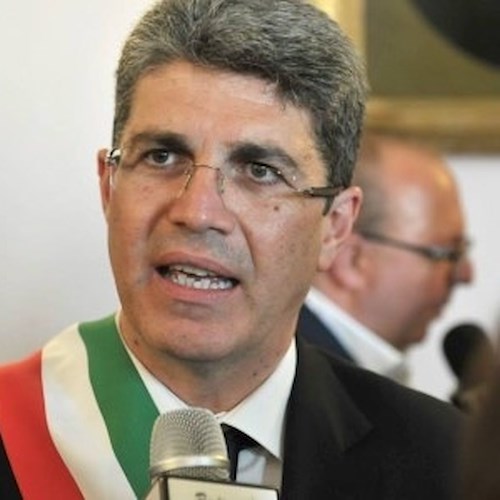 Cava de’ Tirreni, il sindaco Servalli boccia la nuova autovettura