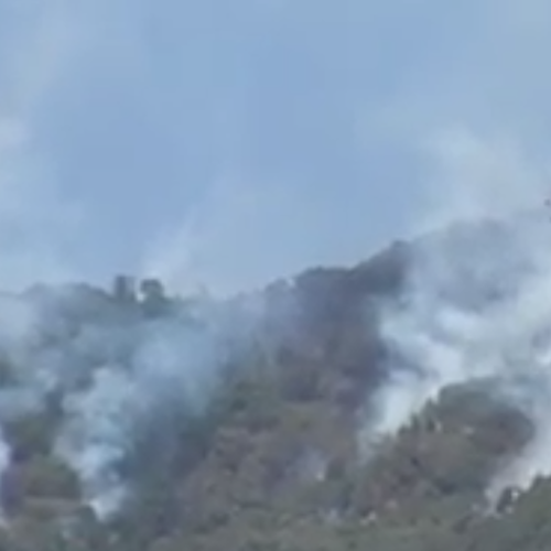  Cava de' Tirreni, incendio a Monte Sant'Angelo [FOTO]
