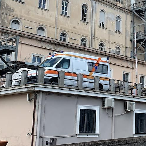 Cava de' Tirreni, manca il personale: si ferma il 118. Interrogazione della Vietri al ministro Schillaci