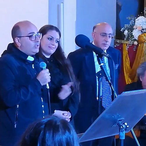 Cava de' Tirreni non dimentica: intitolato a don Gennaro Lo Schiavo il salone parrocchiale di San Cesareo 