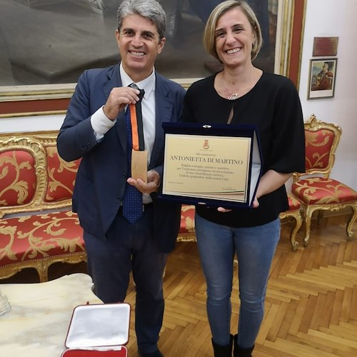 Cava de' Tirreni omaggia l'atleta Antonietta Di Martino, Servalli: «Orgoglio cavese»
