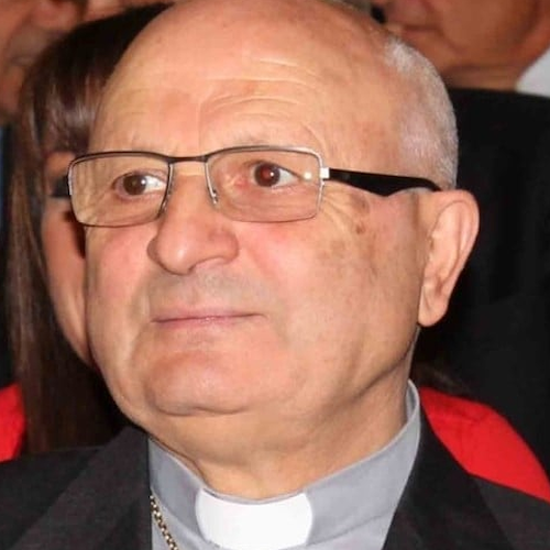 Cava de' Tirreni prega per il vescovo Beniamino Depalma, positivo al Covid-19 
