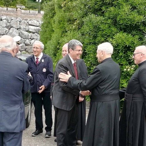 Cava, largo della Piccola Lourdes intitolato a don Salvatore e don Francesco Maria Polverino