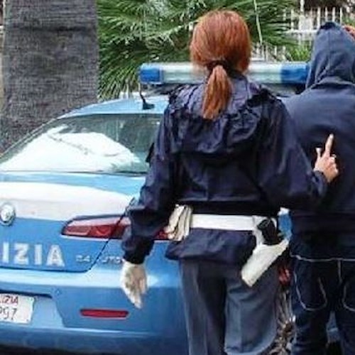 Cava: tenta di rubare in appartamento del centro, inseguito e arrestato 37enne napoletano