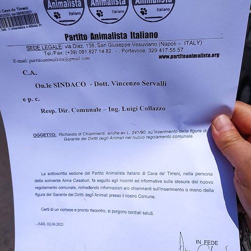 «Comune di Cava de' Tirreni riconosca Garante Diritti Animali», l'appello di Anna Casaburi al Sindaco 