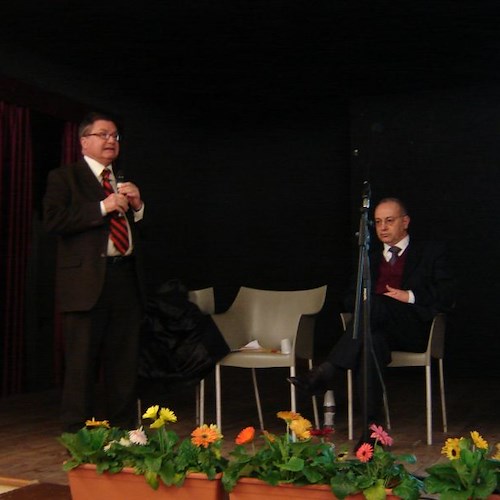 Luigi Gravagnuolo e il prof. Roberto Racinaro