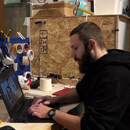 Dal Trentino a Cava de’ Tirreni per un futuro da designer innovativo: la storia del 18enne Mattia Tagliaferri