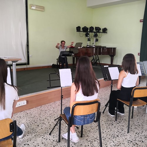 Dantedì tra poesia e musica al Liceo De Filippis Galdi di Cava de’ Tirreni