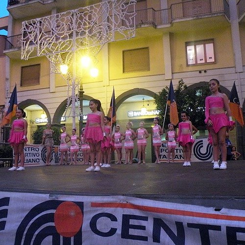 Danza Sportiva show in Piazza Duomo