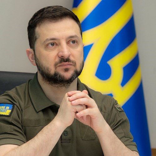 Draghi a Kiev: «Sblocchiamo insieme porti ucraini». Zelensky: «Bloccate e confiscate tutti i beni russi» 