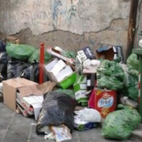 Emergenza rifiuti a Cava de'Tirreni, Murolo: «Cittadini pagano l’inefficienza dell’amministrazione»