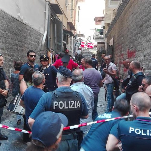 Esplosione a Napoli, un morto e 2 feriti nei Quartieri Spagnoli