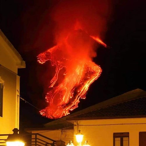 Etna, sei episodi eruttivi negli ultimi otto giorni [FOTO]