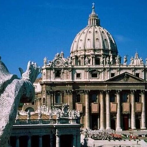 Festini gay e droga in Vaticano, nei guai Monsignore della Costiera Amalfitana