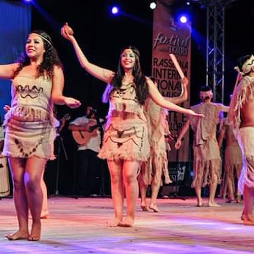 Festival delle Torri: balli e spettacolo per la 30esima edizione [FOTO]