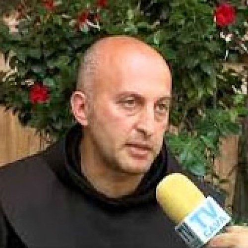 Padre Luigi Petrone