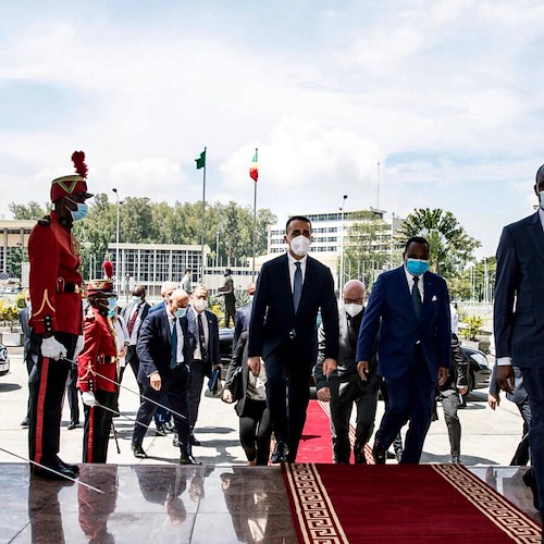 Gas, l'Italia sigla accordo con il Congo. Di Maio: «Tutelare italiani è obbiettivo primario»