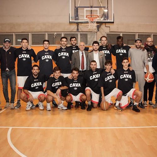 Il Cava Basket batte Team Stabia e aggancia in vetta la Pallacanestro Trinità 