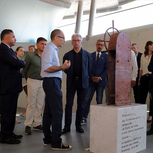 Inaugurata a Salerno la mostra “Touroperator”