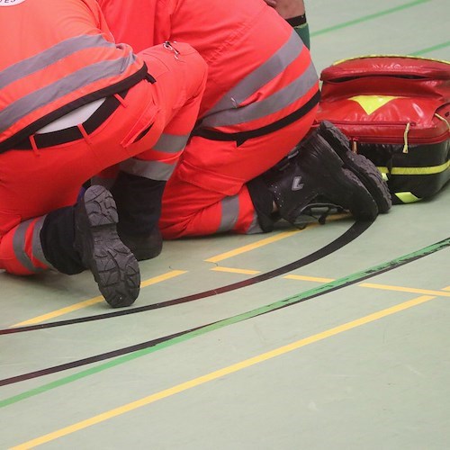 Incidente mortale a Sassano: muore ragazza 32enne, ferita l'amica 