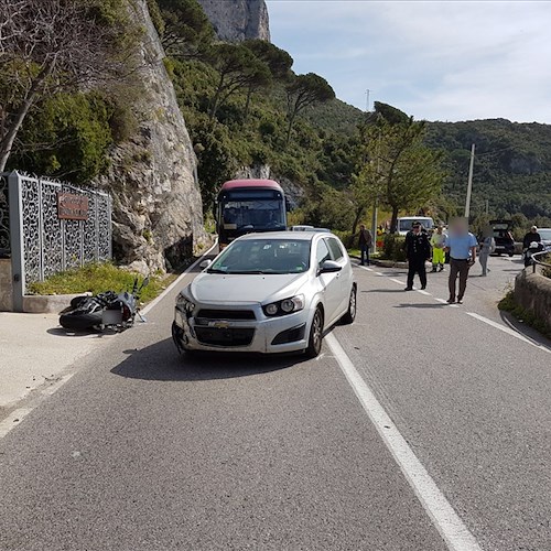 Incidente tra auto e moto a Capo d'Orso /FOTO